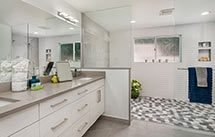 Sleek Deco-form® Bathroom - 10436