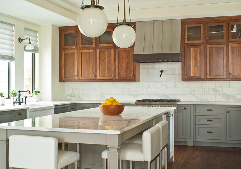 Combining the stunning natural character of Walnut with on-trend grey paint is a perfect pair in this home.